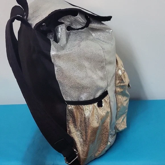 Justice Backpack - Picture 4 of 12